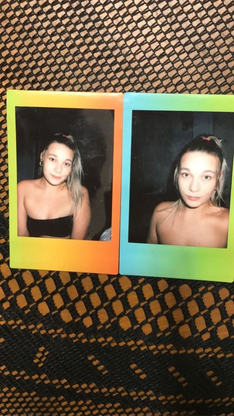 Naakte gelekte OnlyFans-foto van Nilla 