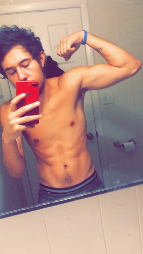 Naakte gelekte OnlyFans-foto van Mj