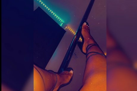 Naakte gelekte OnlyFans-foto van Misspretty