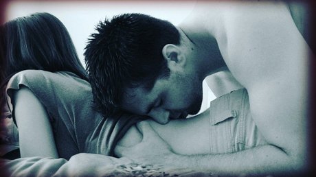 Naakte gelekte OnlyFans-foto van Javier