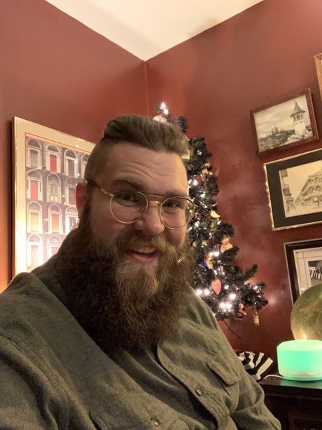 Naakte gelekte OnlyFans-foto van Otto