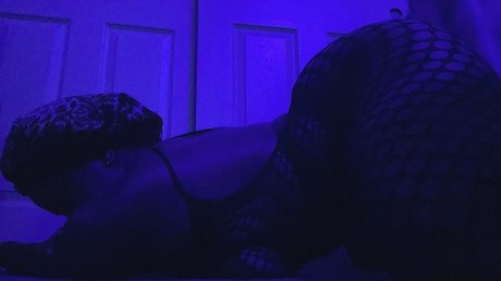 Naakte gelekte OnlyFans-foto van Good Girl