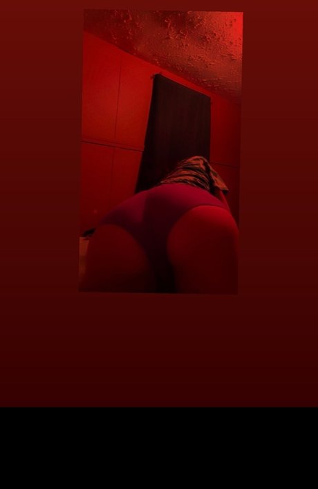 Naakte gelekte OnlyFans-foto van Tatum