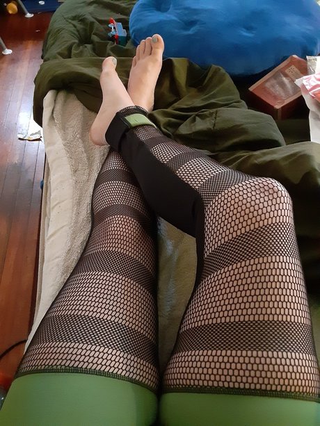 Naakte gelekte OnlyFans-foto van Succubitch