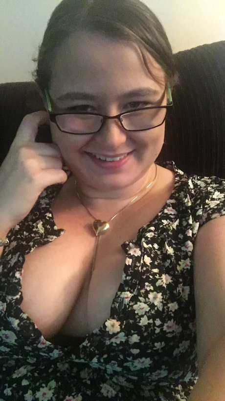 Naakte gelekte OnlyFans-foto van Monkeeybutt