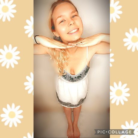 Naakte gelekte OnlyFans-foto van Callie F R E E