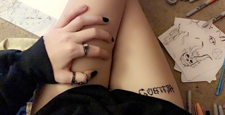 Naakte gelekte OnlyFans-foto van Lex