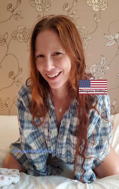 Naakte gelekte OnlyFans-foto van Morgana Delray