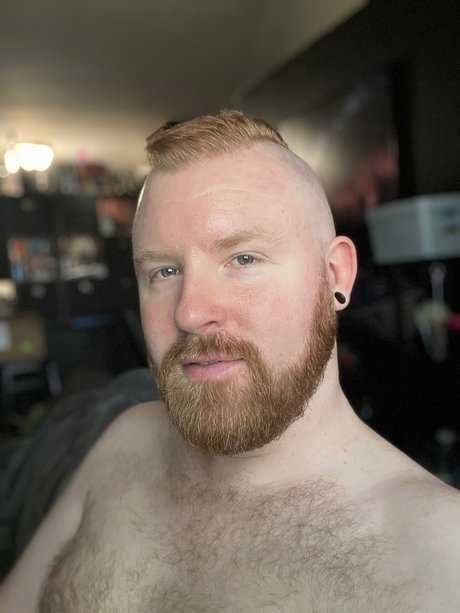 Naakte gelekte OnlyFans-foto van Eric