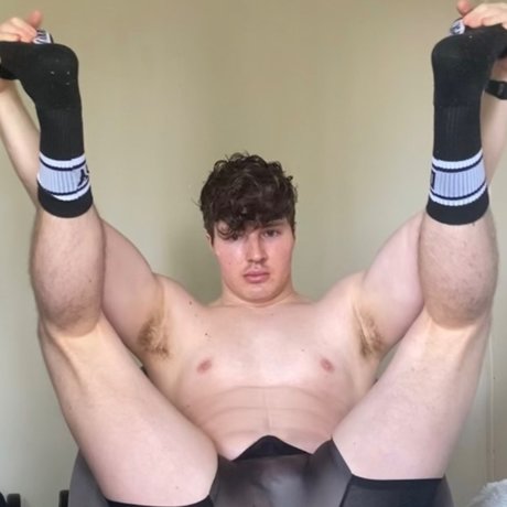 Naakte gelekte OnlyFans-foto van Hexel