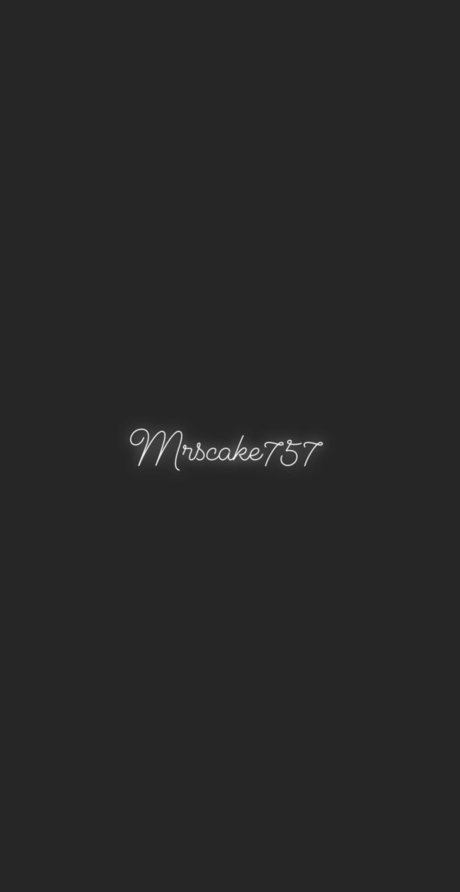 Naakte gelekte OnlyFans-foto van Mrs Cake 757