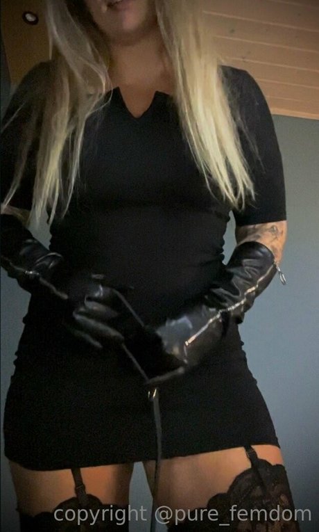 Pure_femdom