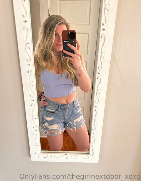 Thegirlnextdoorxoxo