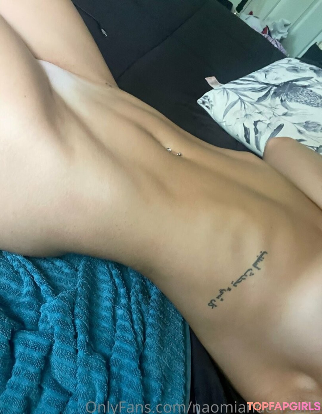 Naakte gelekte OnlyFans-foto van Naomianderrson3 #86 Naakte gelekte OnlyFans-foto van Naomianderrson3 #86