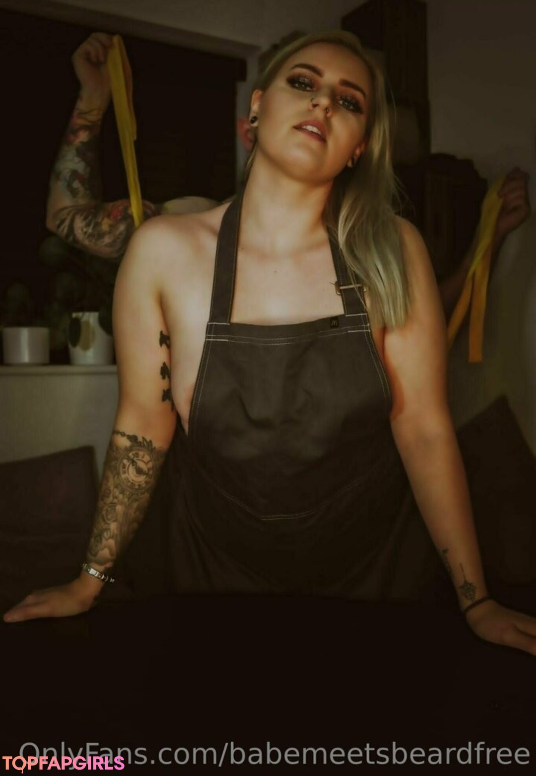 Naakte gelekte OnlyFans-foto van Babemeetsbeardfree #25 Naakte gelekte OnlyFans-foto van Babemeetsbeardfree #25