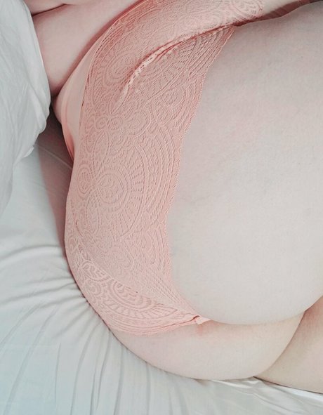 Naakte gelekte OnlyFans-foto van Thatgirlbekks