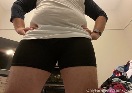 Naakte gelekte OnlyFans-foto van Samkyxxx