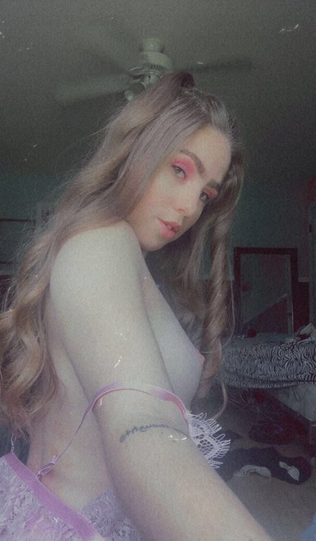 Naakte gelekte OnlyFans-foto van Kelboxo