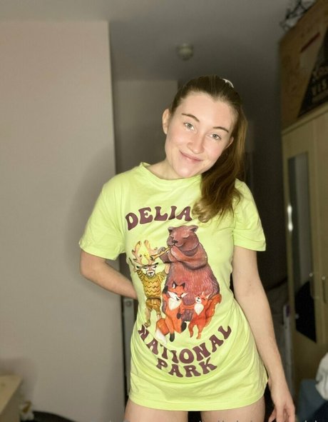 Naakte gelekte OnlyFans-foto van Tallulahreynolds