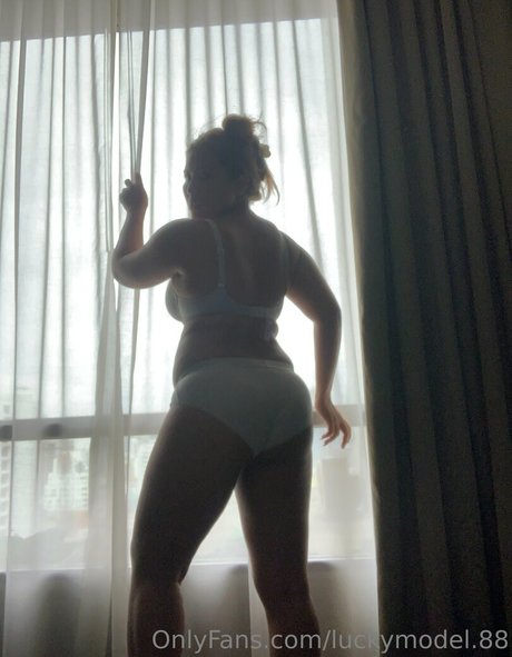 Luckymodel88
