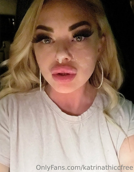 Naakte gelekte OnlyFans-foto van Katrinathiccfree