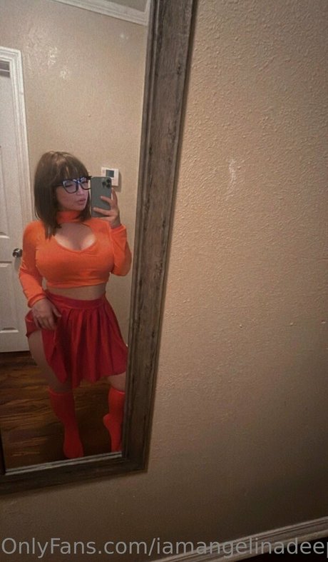Naakte gelekte OnlyFans-foto van Iamangelinadeep