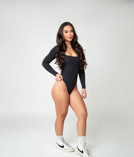 Chantelle Marie