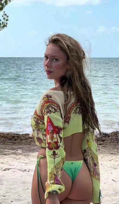 Ester Exposito