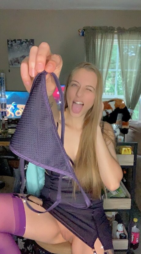 Naakte gelekte OnlyFans-foto van Thejblazin