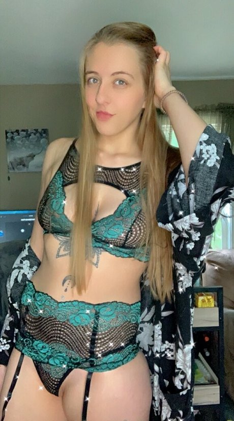 Naakte gelekte OnlyFans-foto van Thejblazin