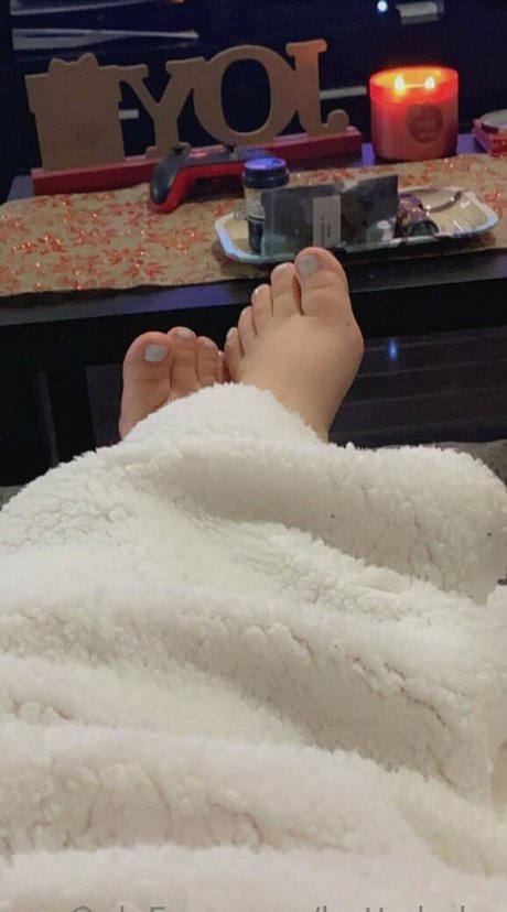 Naakte gelekte OnlyFans-foto van Battybxby