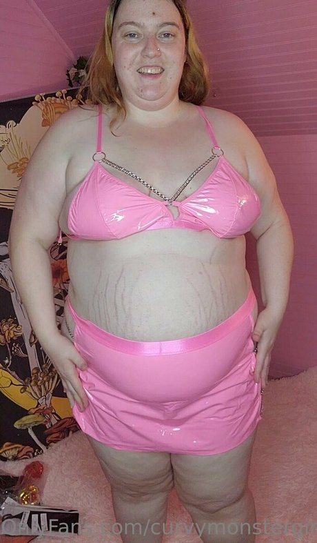 Curvymonstergirlfree