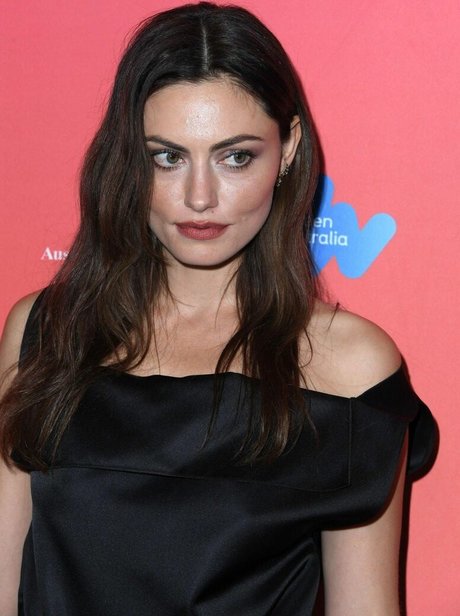 Phoebe Tonkin