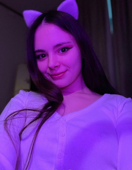 Naakte gelekte OnlyFans-foto van Apofigeaa