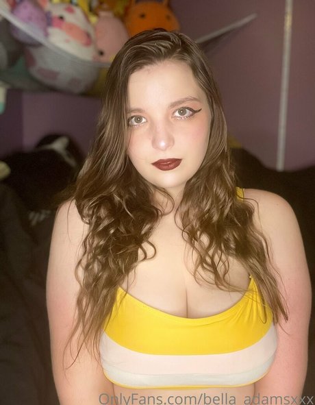 Naakte gelekte OnlyFans-foto van Bellaadamsxxx