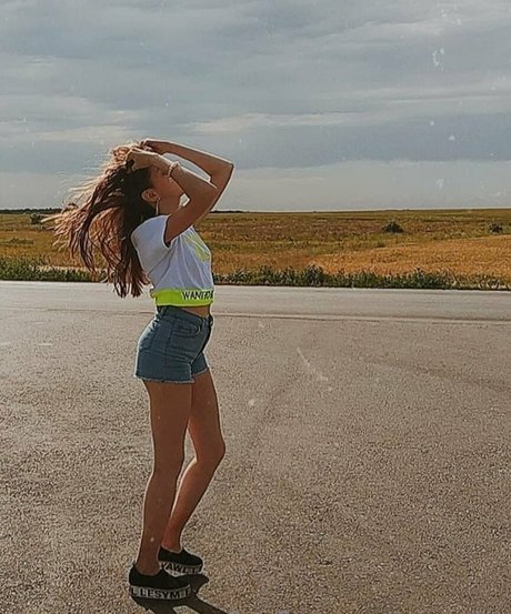 Anna_ellie