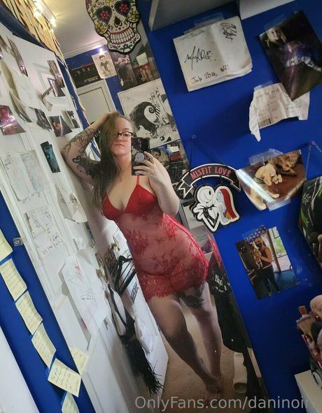 Naakte gelekte OnlyFans-foto van Daninoir1