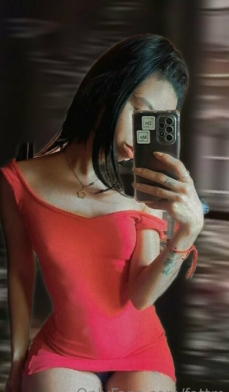 Naakte gelekte OnlyFans-foto van Fattm