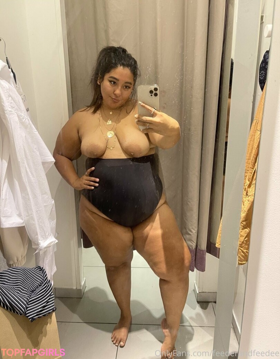 Naakte gelekte OnlyFans-foto van Feederandfeedee #256 Naakte gelekte OnlyFans-foto van Feederandfeedee #256