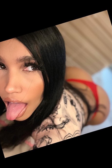 Naakte gelekte OnlyFans-foto van Abby
