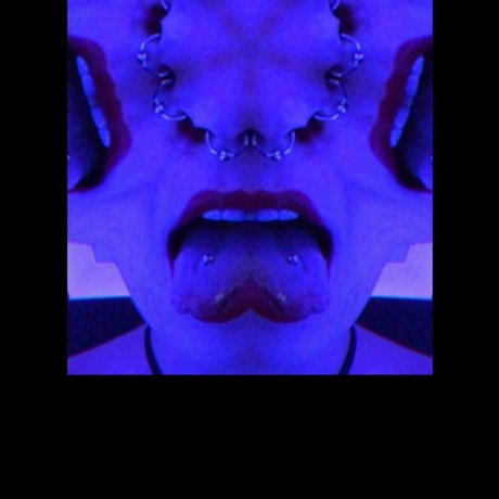 Naakte gelekte OnlyFans-foto van Mistress Ruin