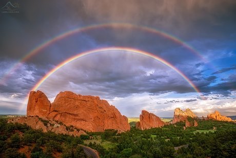 Naakte gelekte OnlyFans-foto van Colorado Mtn Daddy