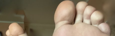 Naakte gelekte OnlyFans-foto van Xlatino