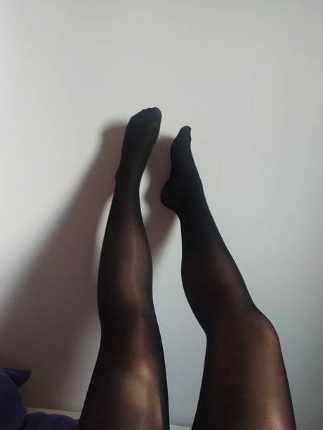 Naakte gelekte OnlyFans-foto van Olivia Morton