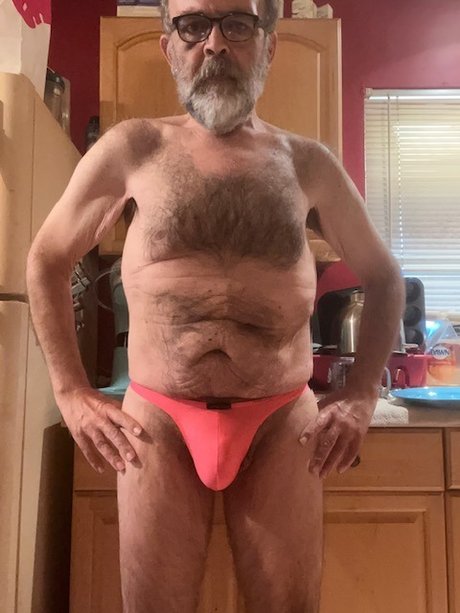 Naakte gelekte OnlyFans-foto van Naked Jason