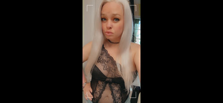 Naakte gelekte OnlyFans-foto van Nicole