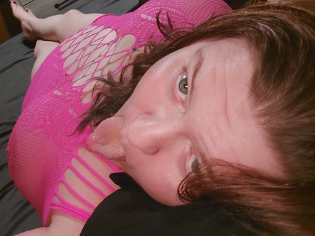 Naakte gelekte OnlyFans-foto van Naamah