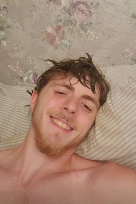 Naakte gelekte OnlyFans-foto van Naruto