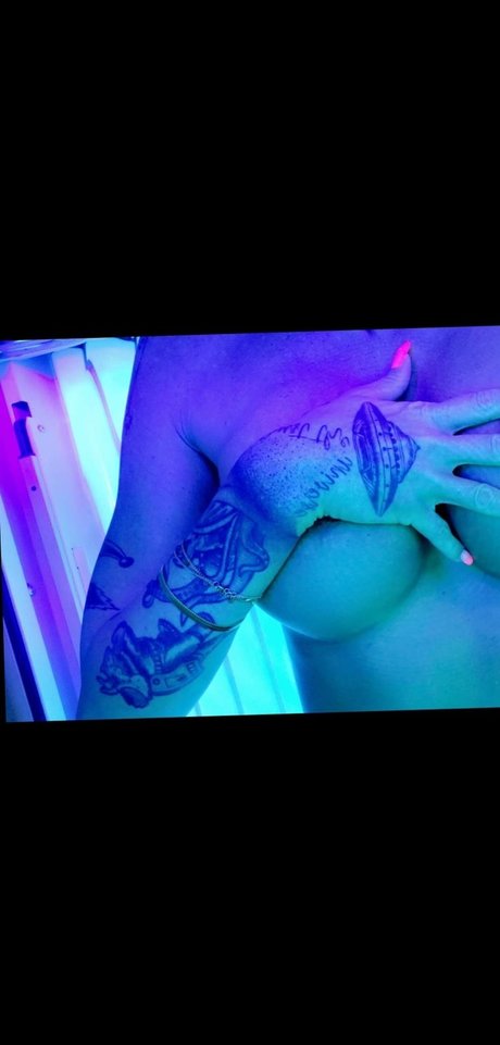 Naakte gelekte OnlyFans-foto van The Gonzo Couple