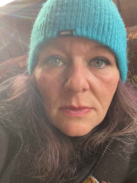 Naakte gelekte OnlyFans-foto van Nancee